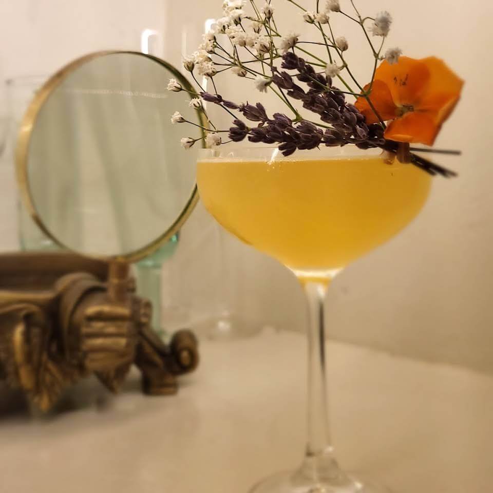 fancy cocktail