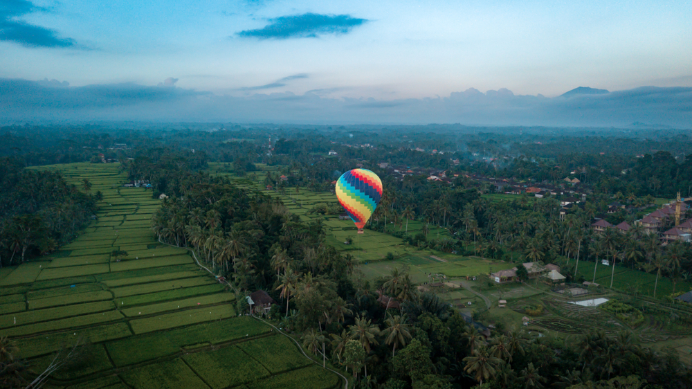 hot air balloon in Bali
