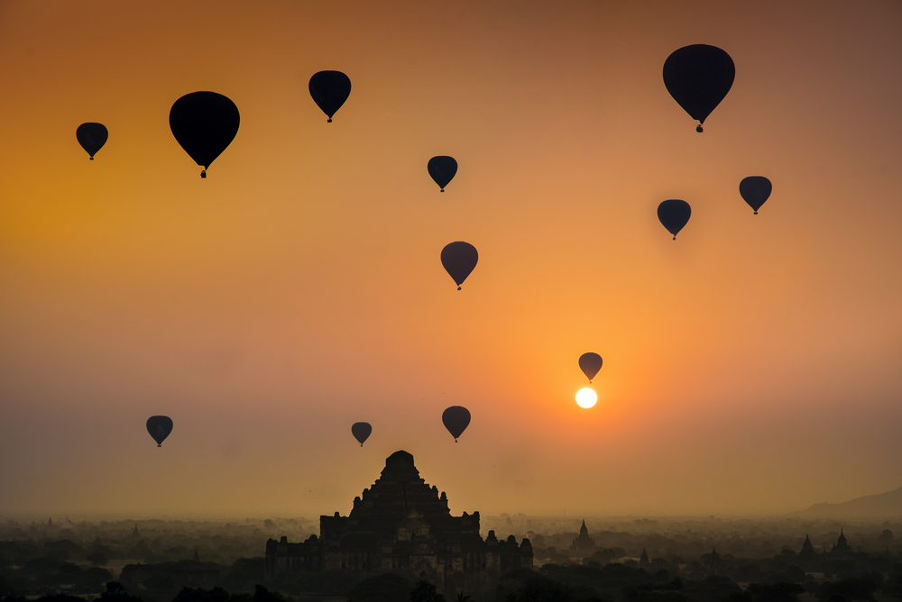 hot air balloon rides over Siem Reap Cambodia