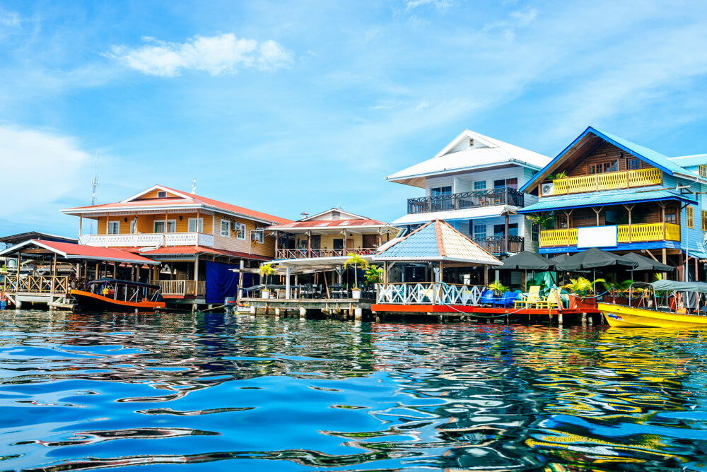 houses in Bocas Del Toro Panama 