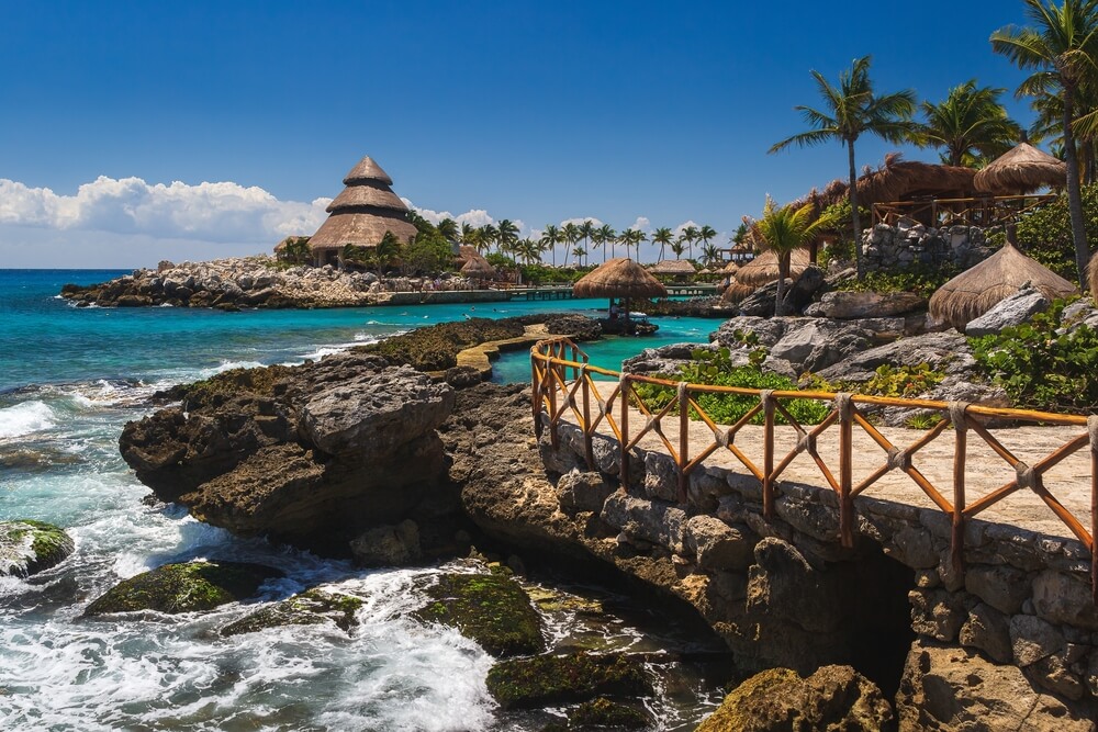 A Complete Guide to Mexico’s Xcaret Adventure Park - Bookaway