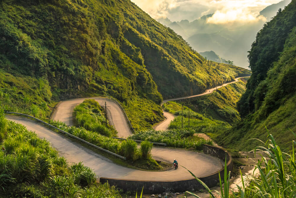 windy road from Ha Giang to Hanoi
